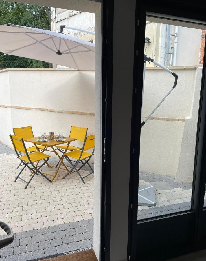 Ferienwohnung L'Archeveche : Au Pied De La Cathedrale Bourges Exterior foto